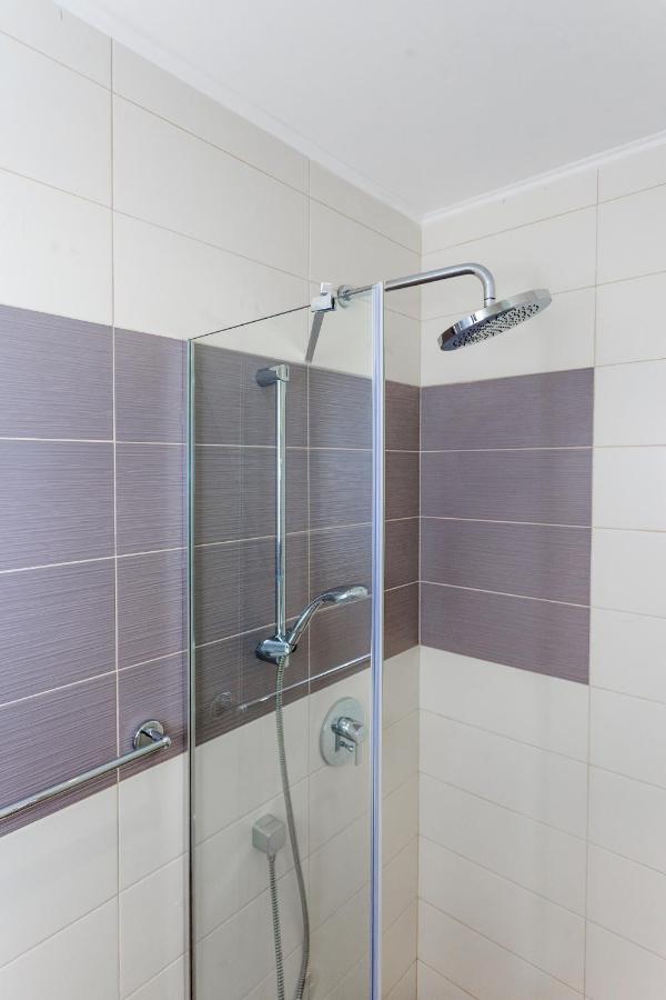 Altezza Premium Tophill View And Pool Apartman *