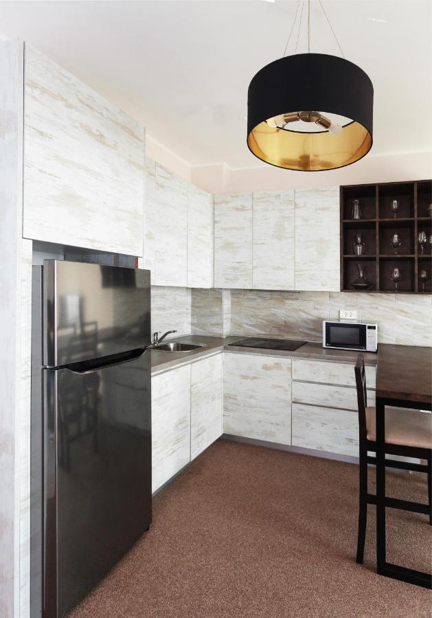 Daire Altezza Premium Tophill View And Pool Budva