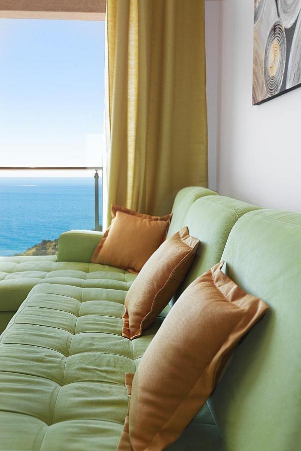 Apartman Altezza Premium Tophill View And Pool Budva