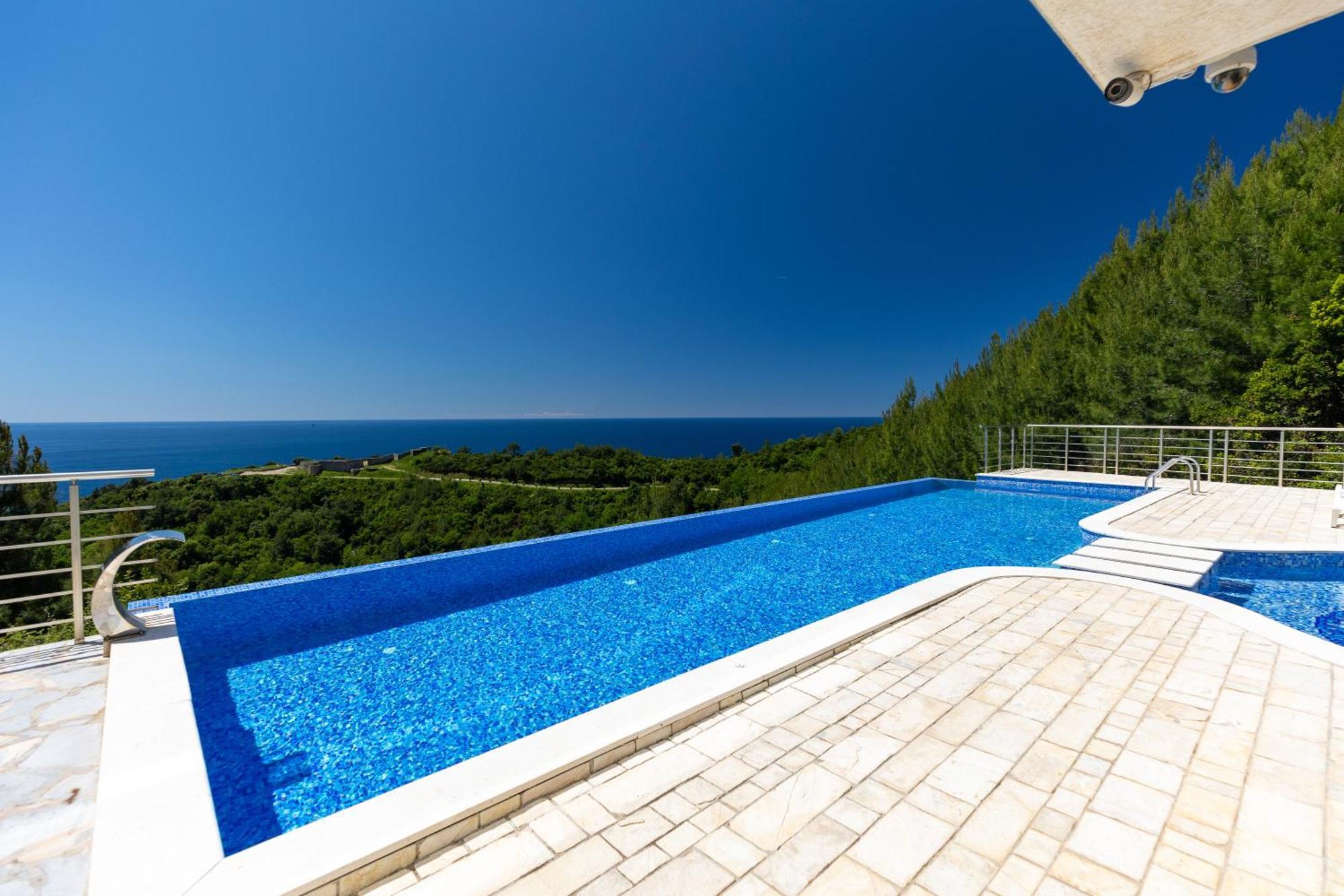 Apartman Altezza Premium Tophill View And Pool